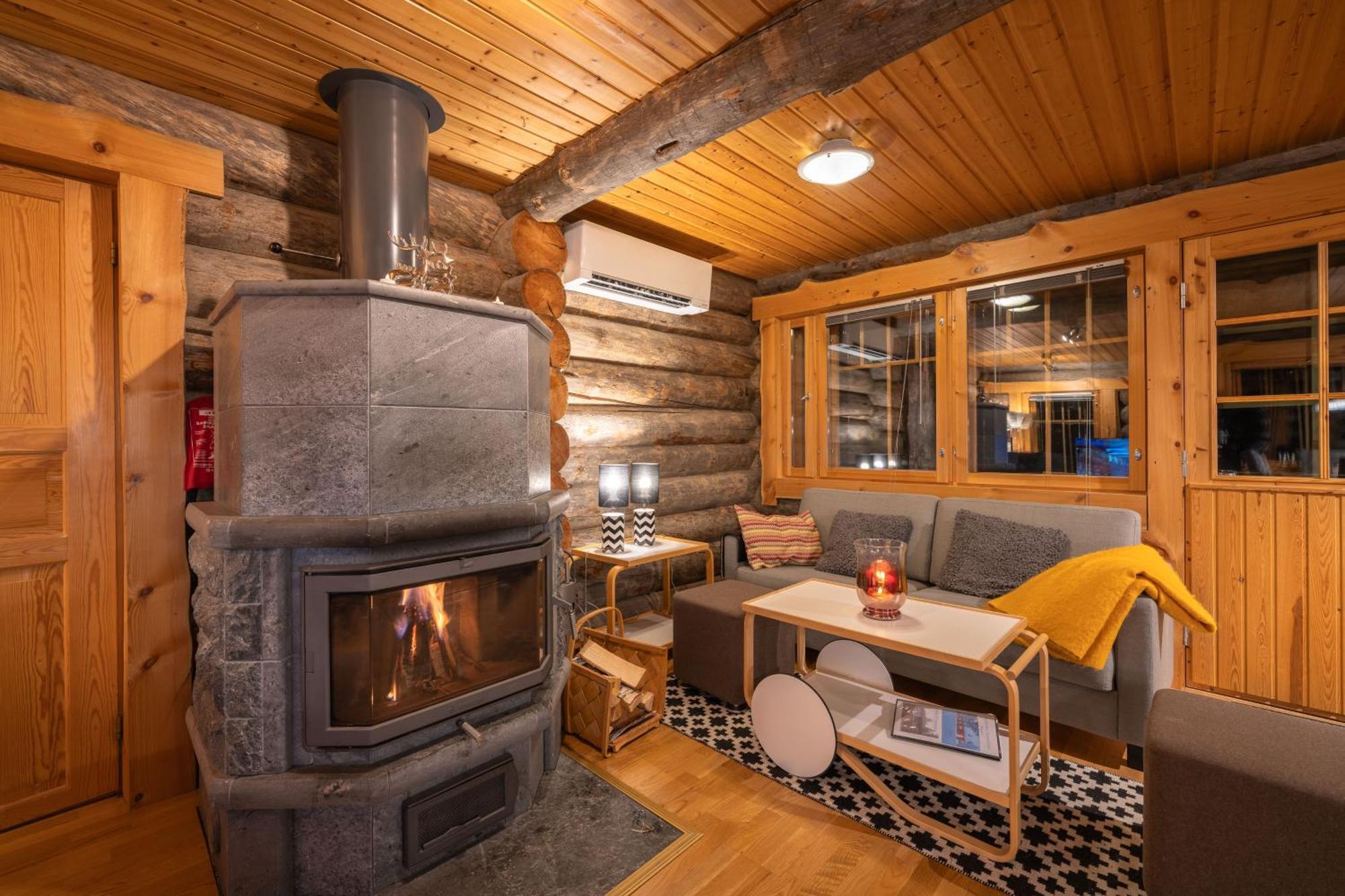 Kuukkeli Log Houses Villa Aurora "Pupula" Saariselka Luaran gambar